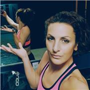 Insegnante di ginnastica posturale, chinesiologa e personal trainer per donne adulte e over 50.Riequilibrio psicofisico e supporto